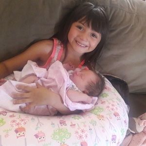 Meet your Posher, Olivia